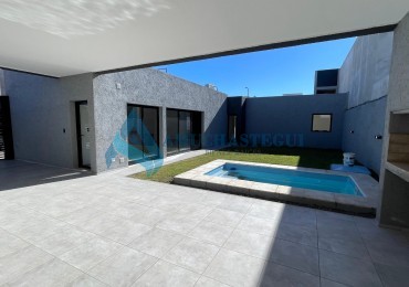 Venta Casa Mansos del Sur 3 dorm con PIleta