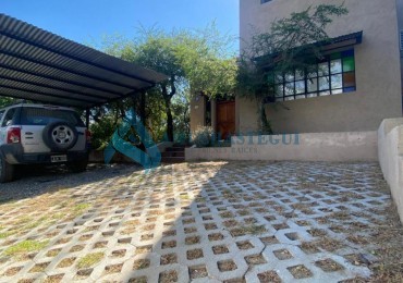CASA EN VENTA RIO CEBALLOS CON PILETA